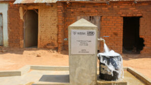 Trinkwasserbrunnen 2412TZ25.022 in Tansania